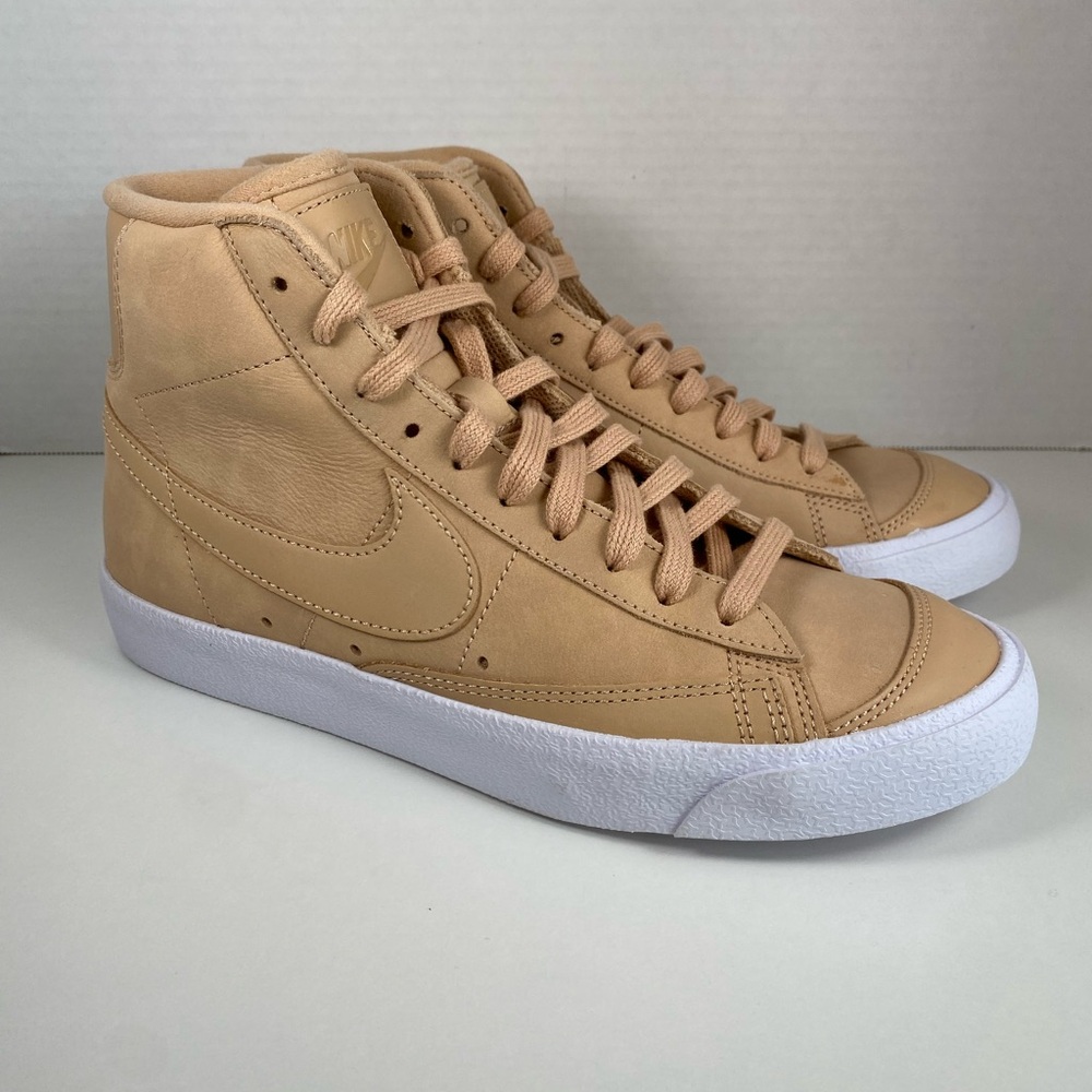 Nike Blazer Mid '77 LX "Vachetta Tan/White"